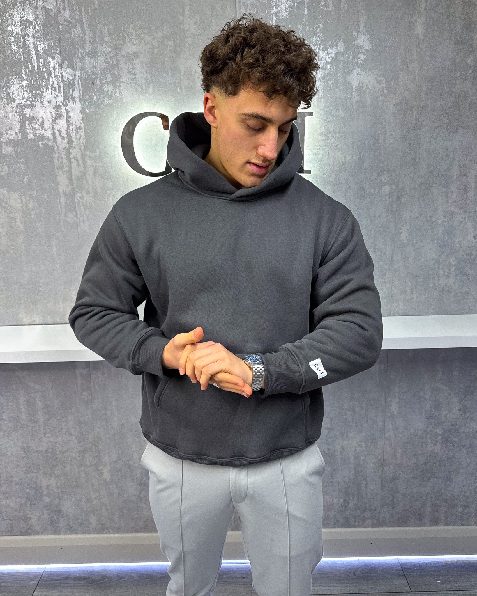 Felpa di oversize essenziale di grandi dimensioni - grigio