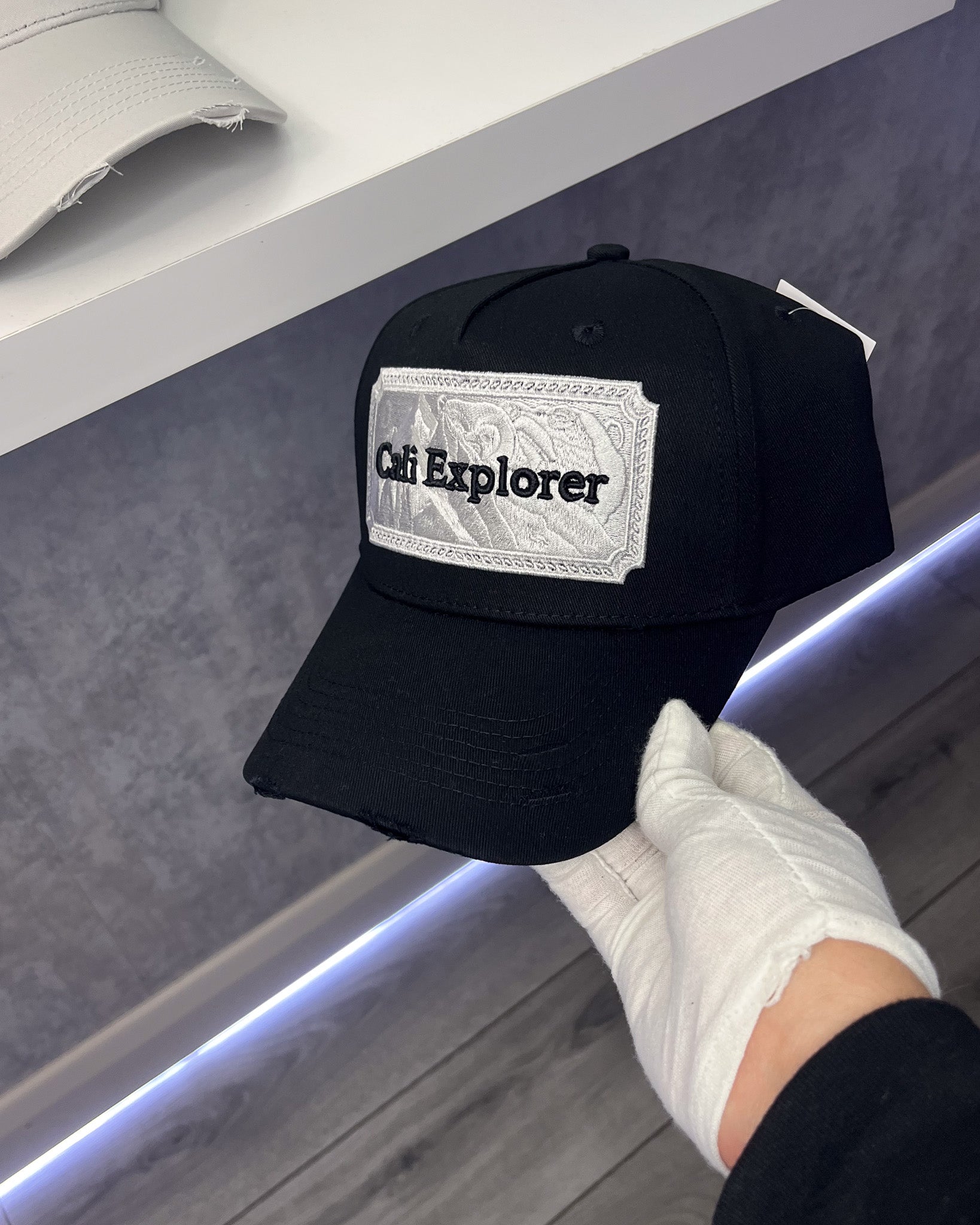 KALI | Zwarte Explorer Plate-dop