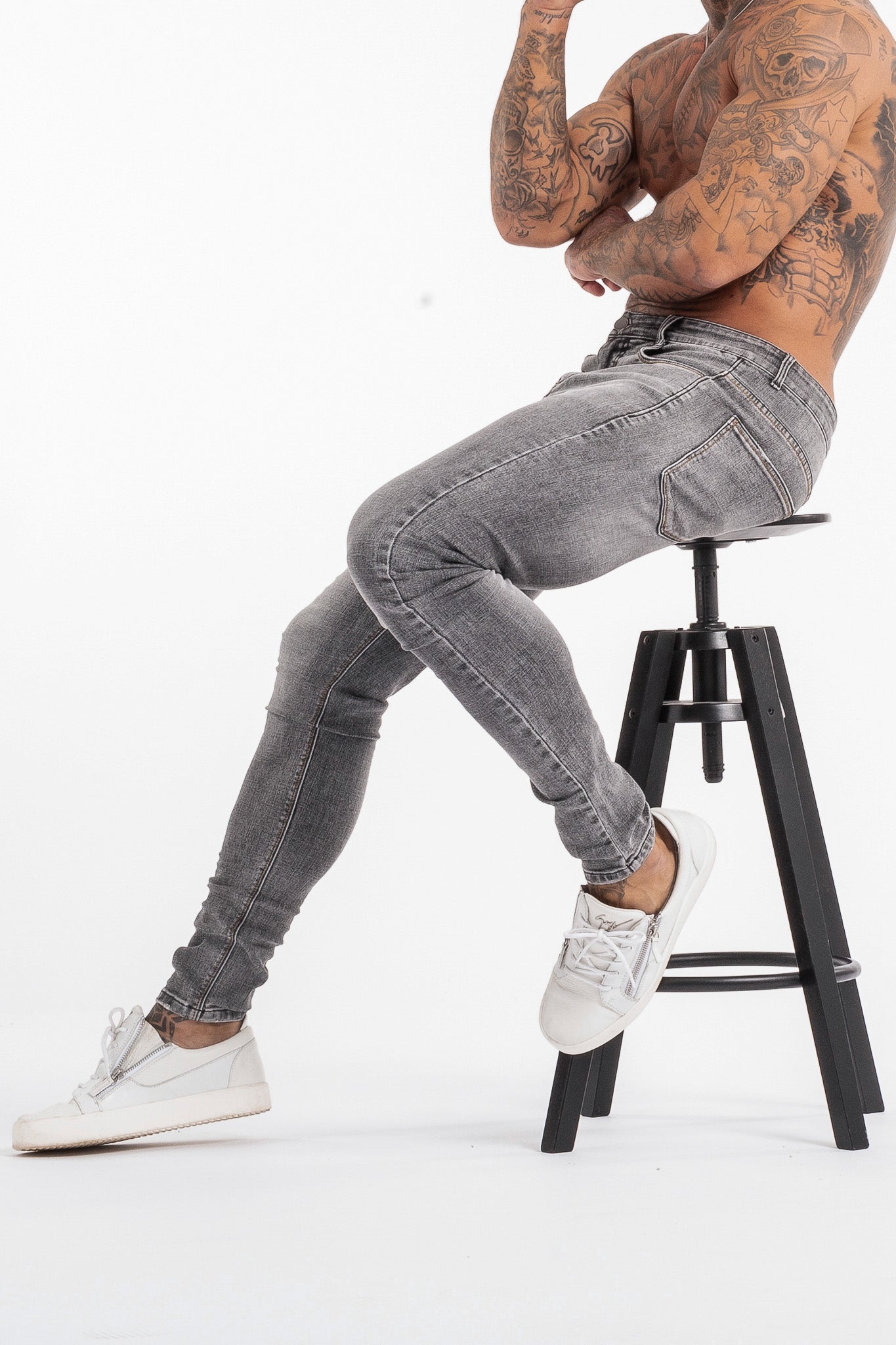 The Luciano Jeans - Gray