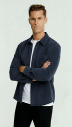 Langärmeliges Herren-Overshirt mit Knopfverschluss und Brusttasche